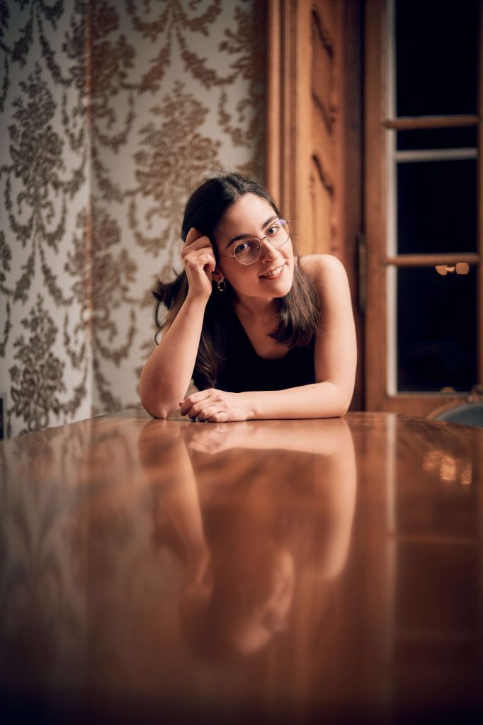 Irena Roldan Biography – Irene Roldán